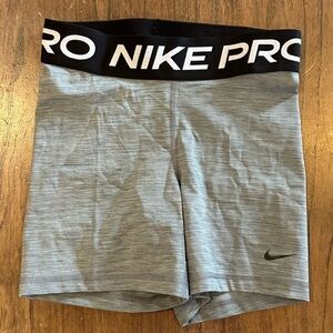 Nike Pro Dri-FIT Women’s Shorts Small Gray Compression Athletic Training